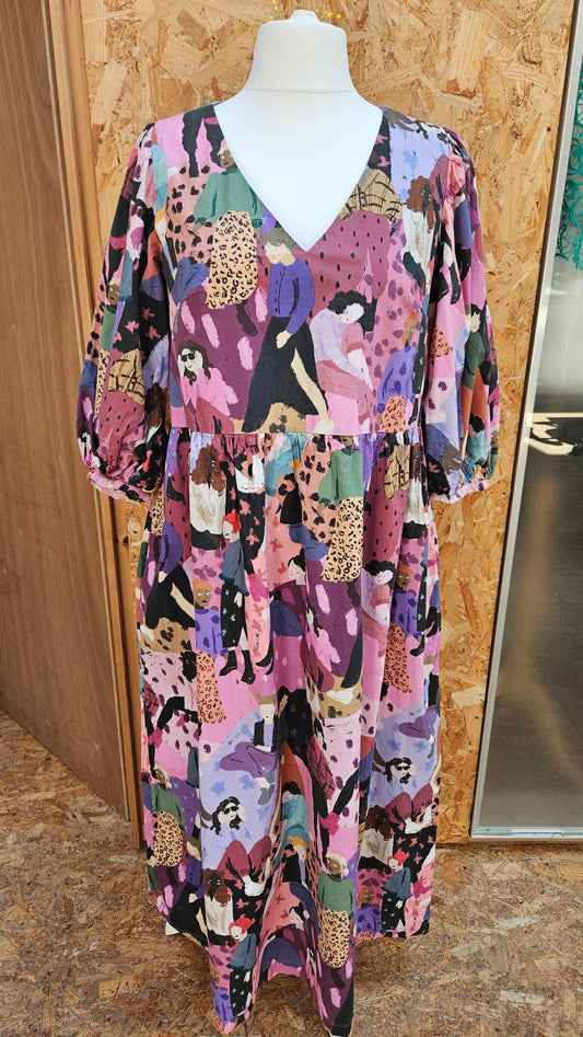 Sample Penelope Dress in Lady McElroy Cotton Lawn - Size 20