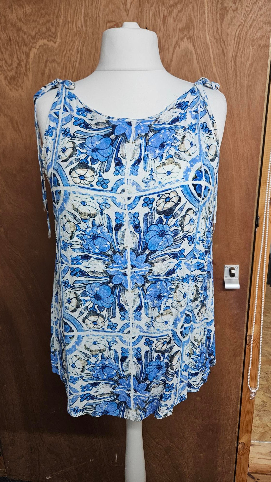 Sample Sienna Top in Blue and White Fabric Godmother Viscose Crepe - Size 16