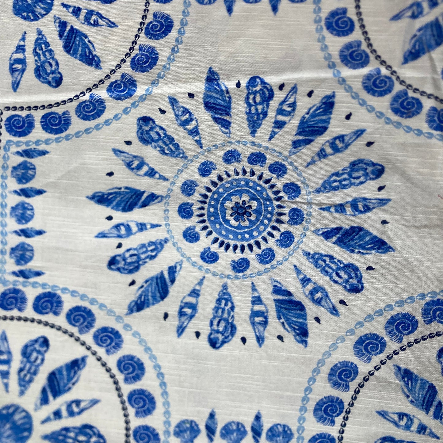 Shell Tiles Print Cotton Linen in Blue and White