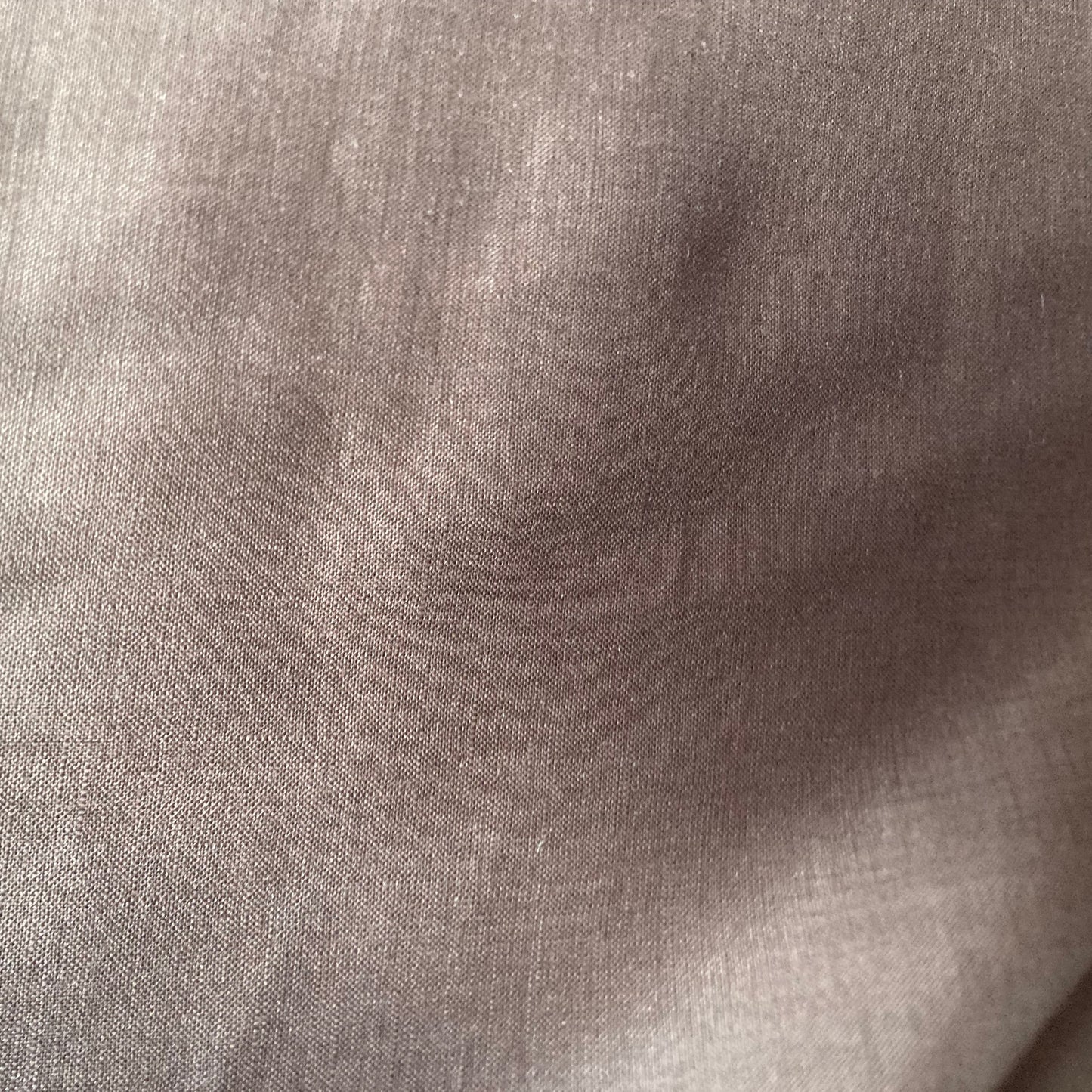 Lightweight Linen in Brown