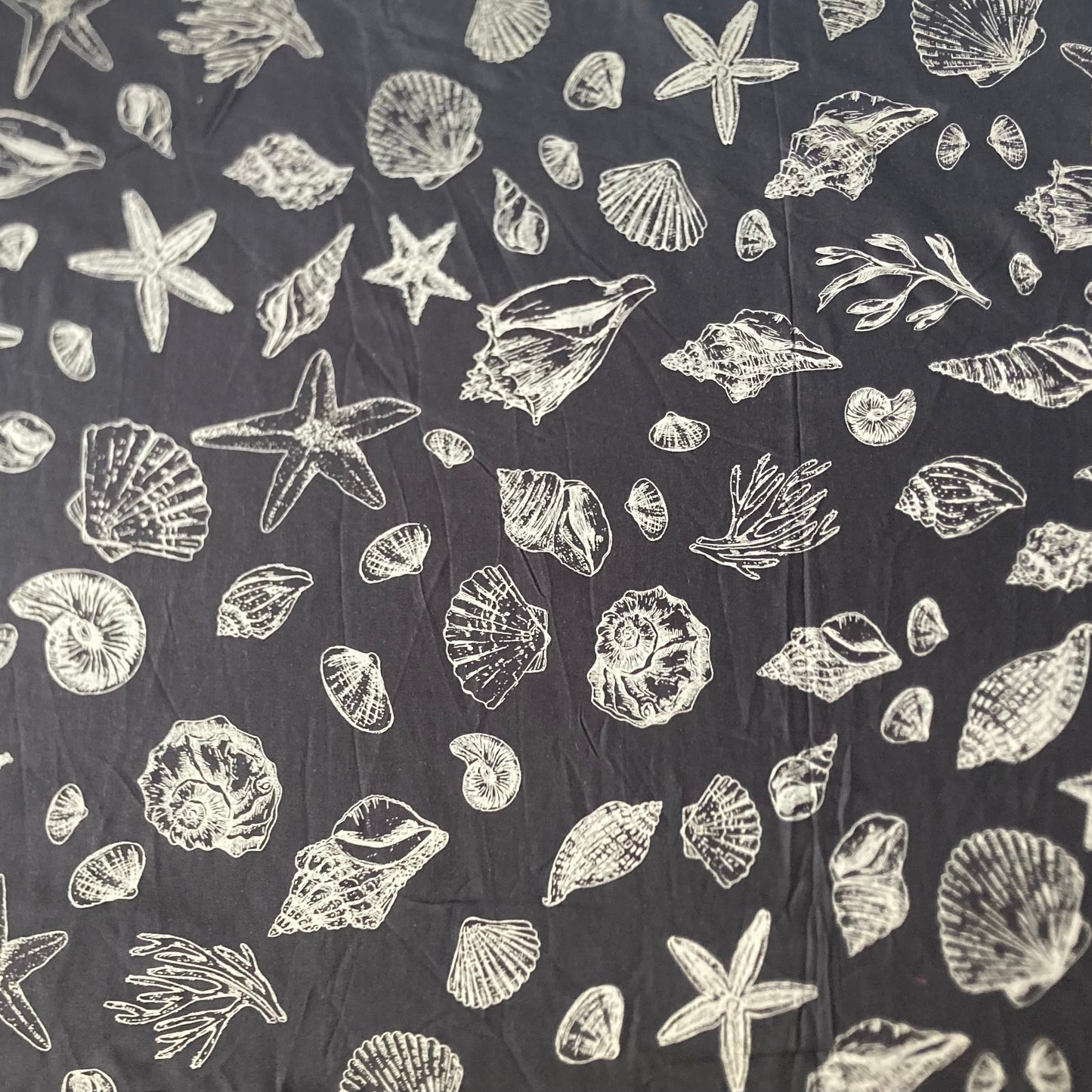 Shell Print Linen Viscose Blend in Black and Cream