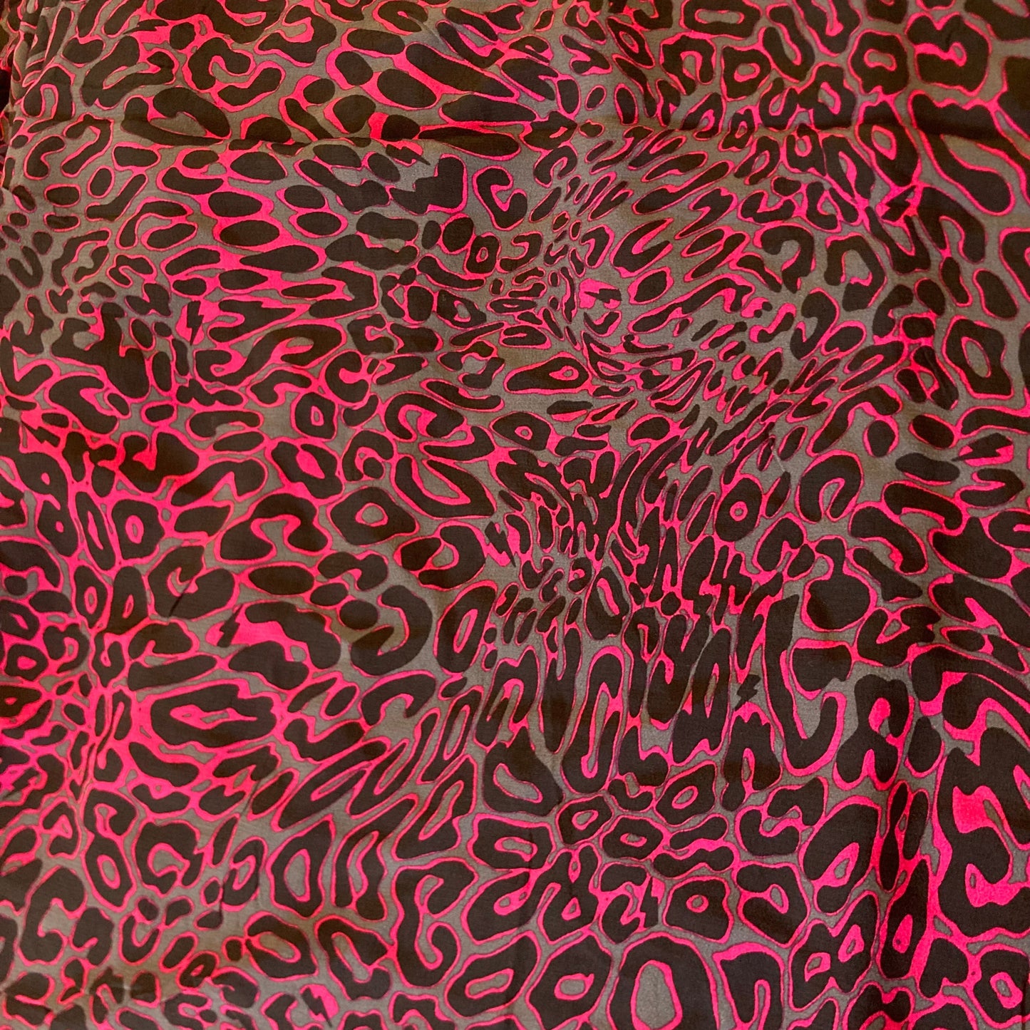 Leopard Print Viscose Crepe in Pink and Grey Remnant - 3.44m