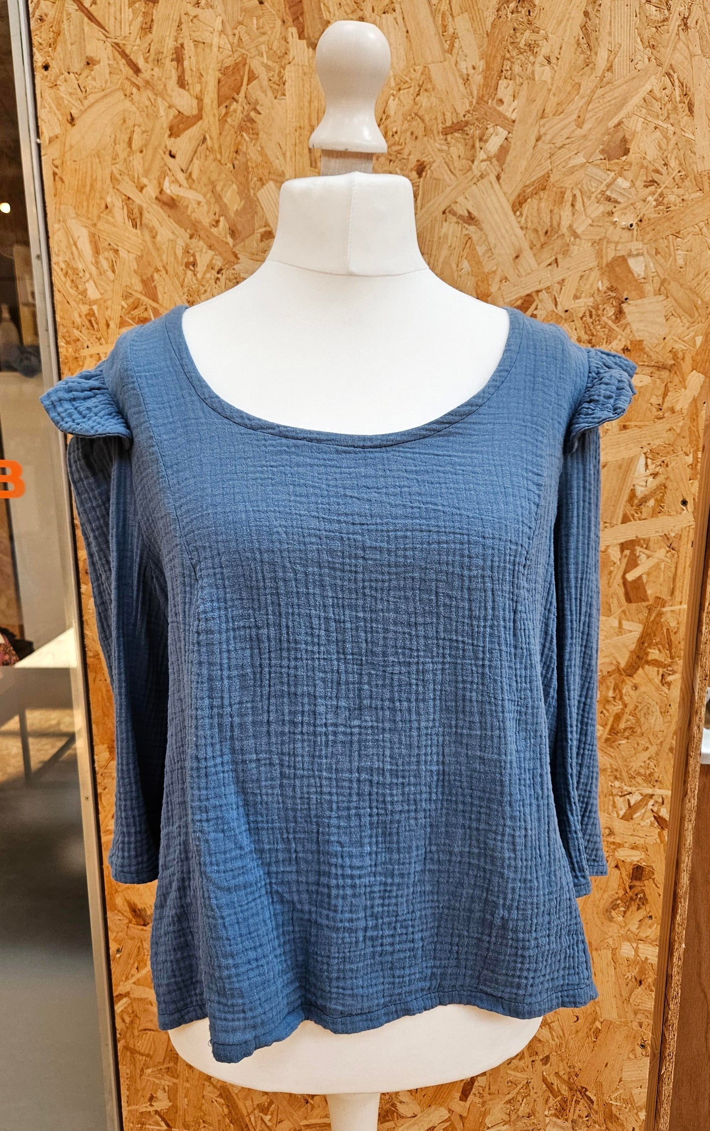 Sample Iris Ruffle Sleeve Top in Blue Double Gauze - Size 18