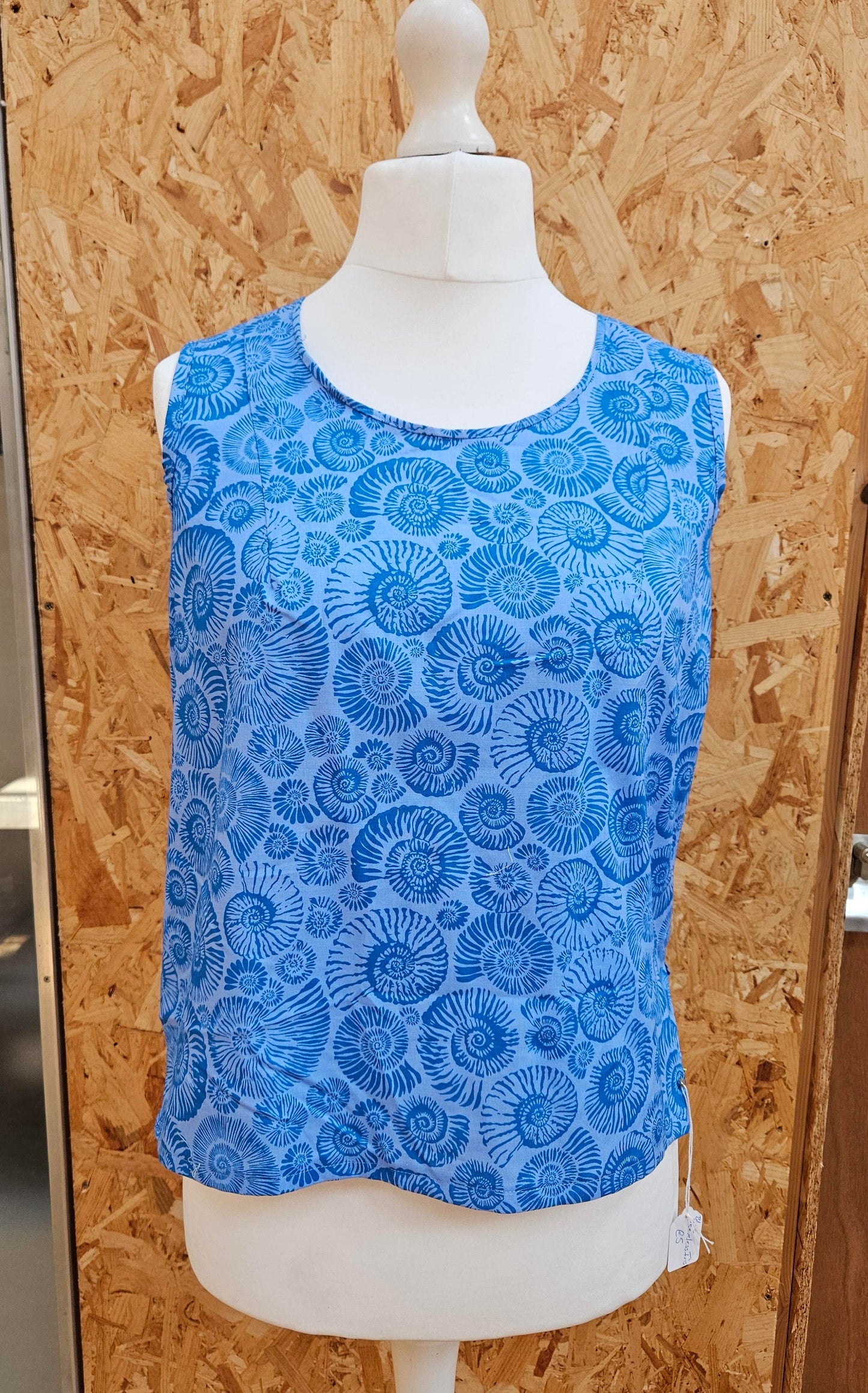 Sample Iris Hack Sleeveless Top in Blue Ammonite Cotton - Size 12/14