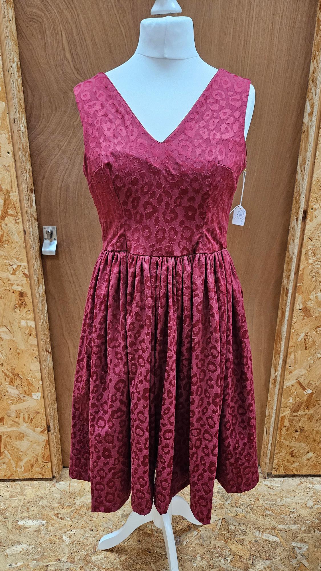 Sample Lotta Dress in Red Leopard Print Jacquard Cotton Sateen - Size 12