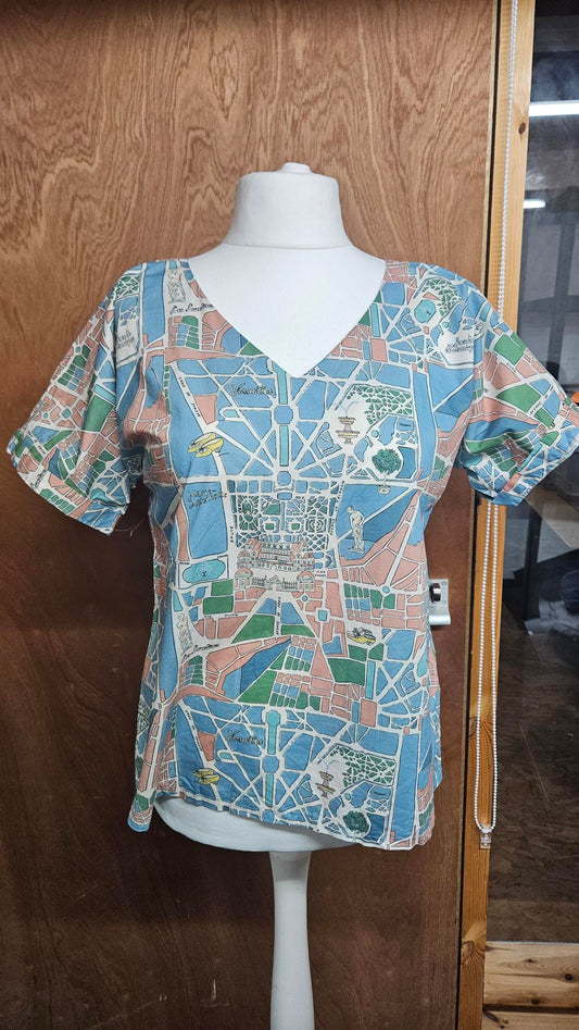 Sample Kobi Top in Paris Print Cotton Lawn - Size Small