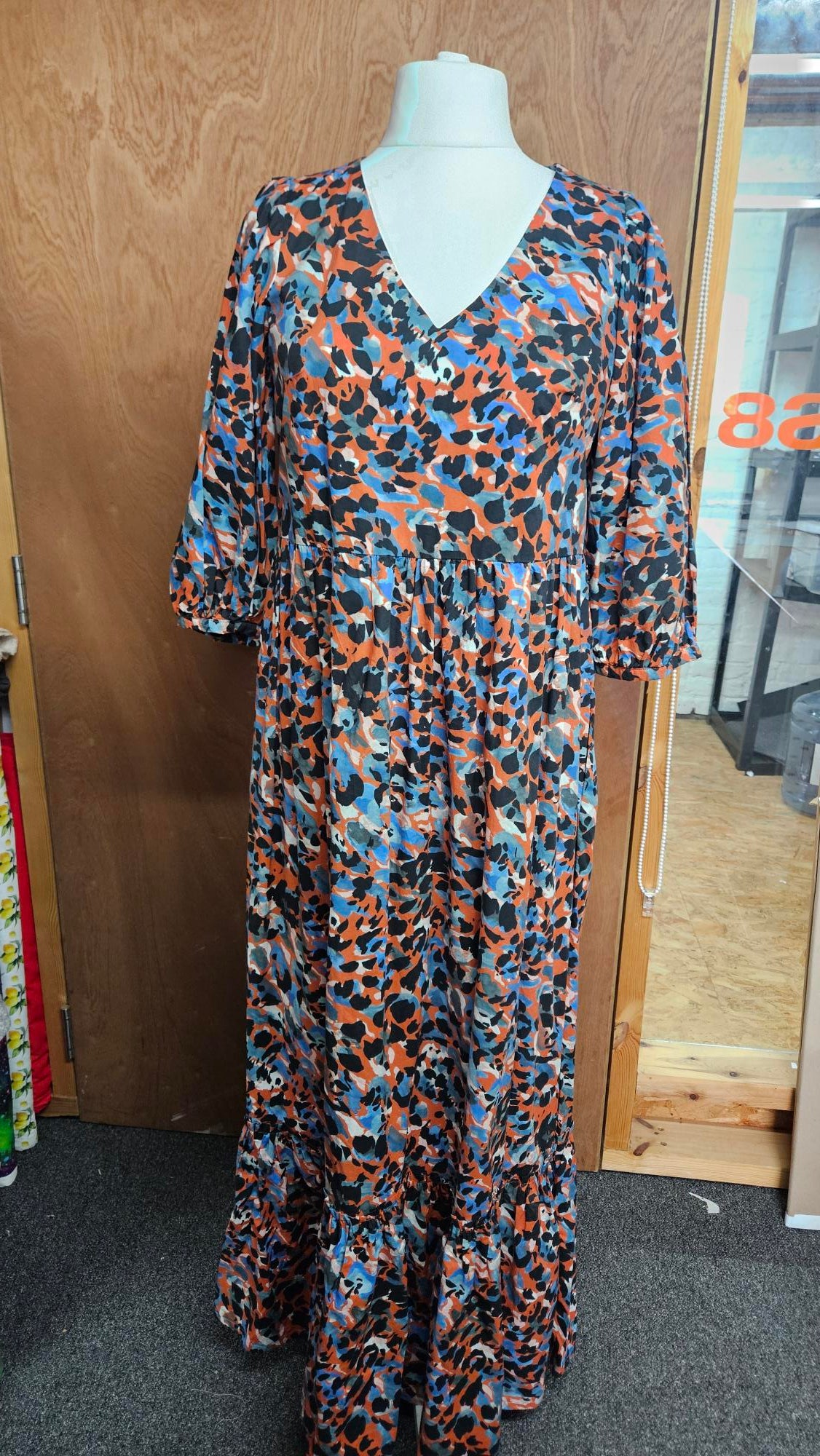 Sample Penelope Dress in Lady McElroy Cotton Lawn - Size 16