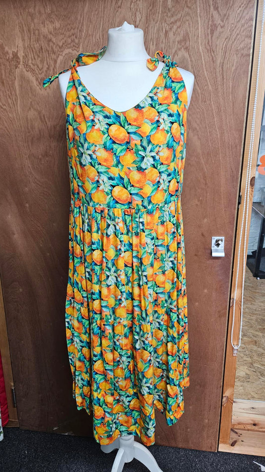 Sample Cassie Dress in Oranges and Leaf Print Viscose - Size 14