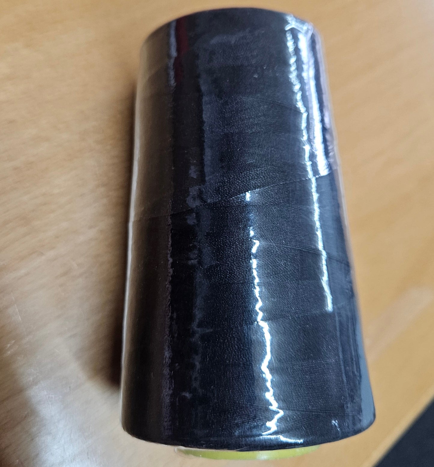 Overlocker Cone Thread 120s in Black 4500 Metres