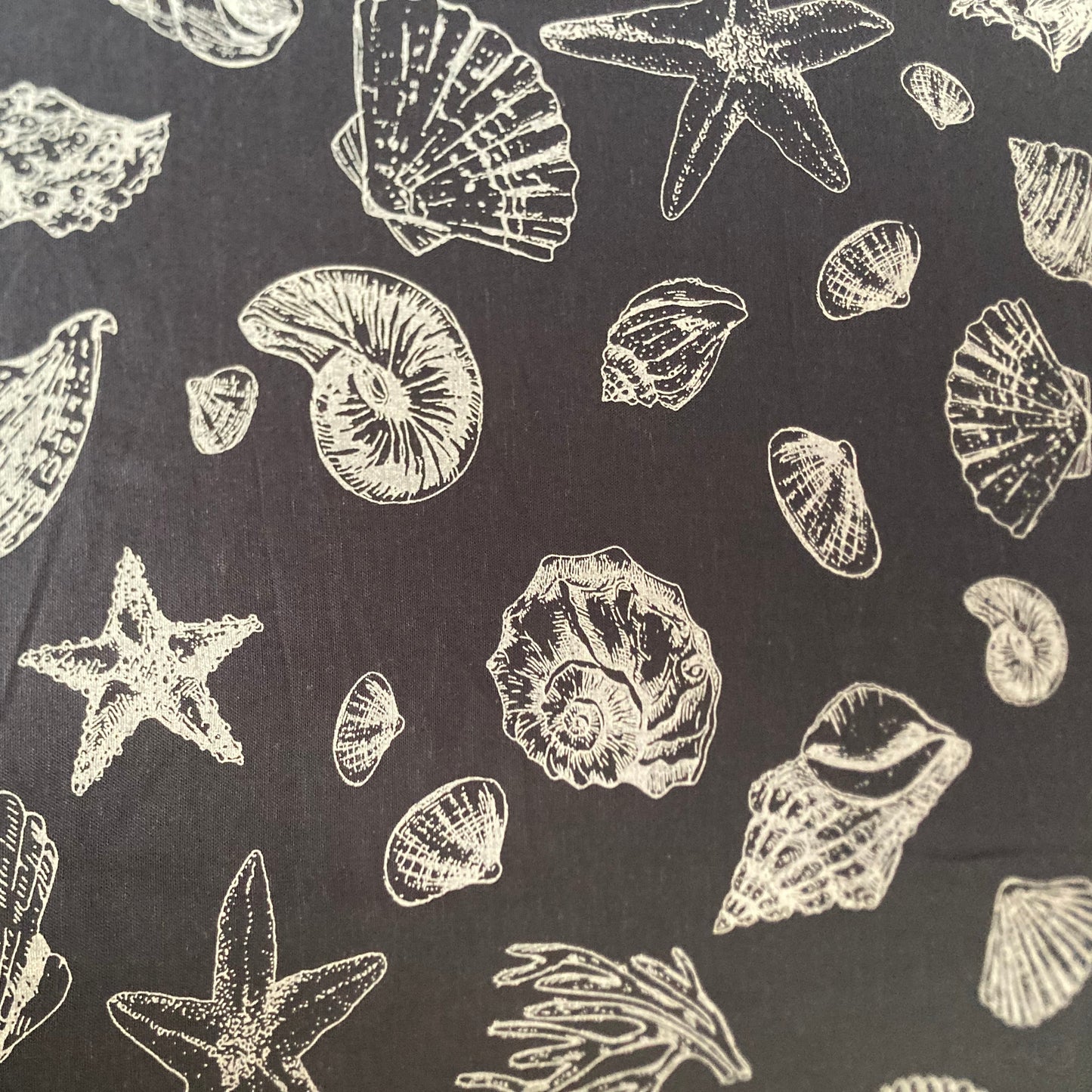 Shell Print Linen Viscose Blend in Black and Cream