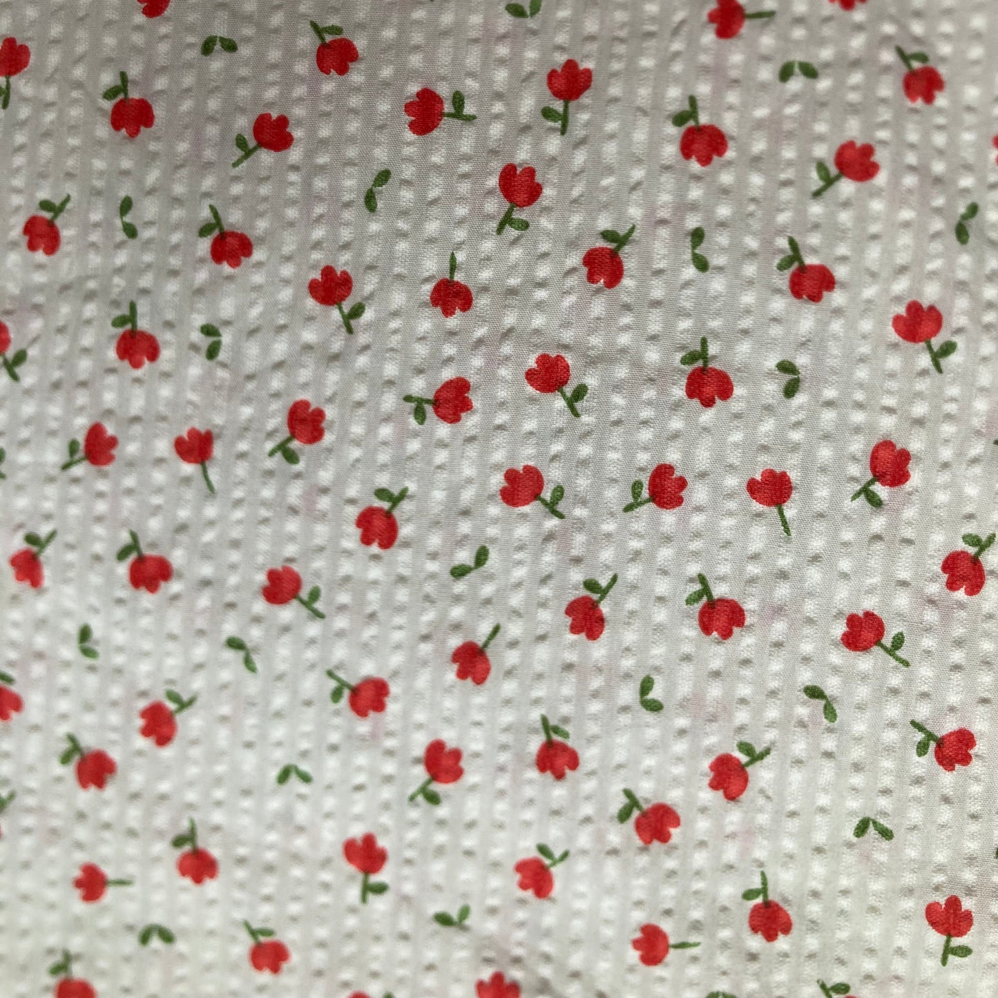 Ditsy Floral Seersucker Cotton in Red and Cream