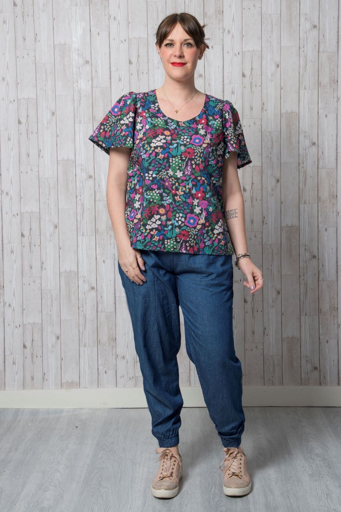 Sample Iris Top in Lady McElroy Cotton Lawn - Size 16/18