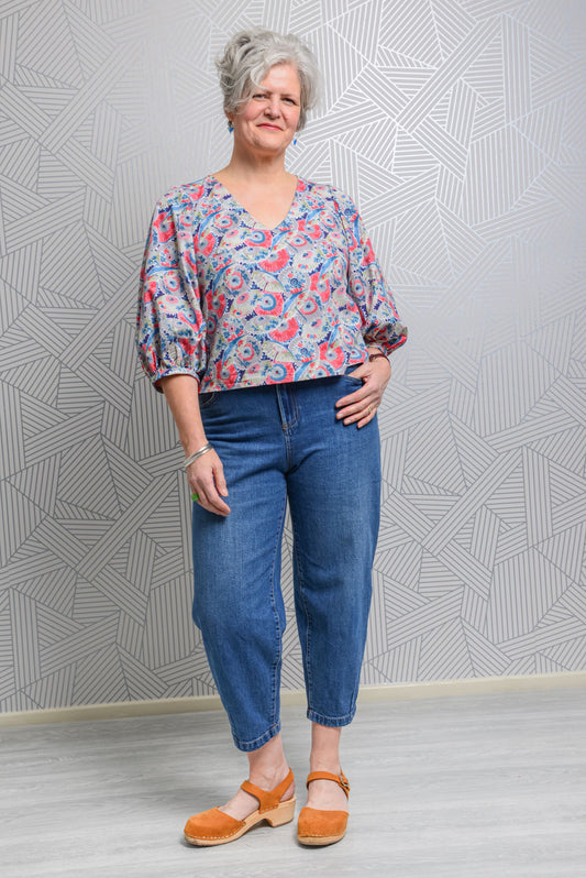 Sample Penelope Hack Top in Red Blue and Grey Parasol Print - Size 16